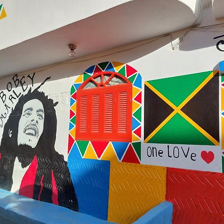 Bob Marley Guest House Асуан Екстериор снимка