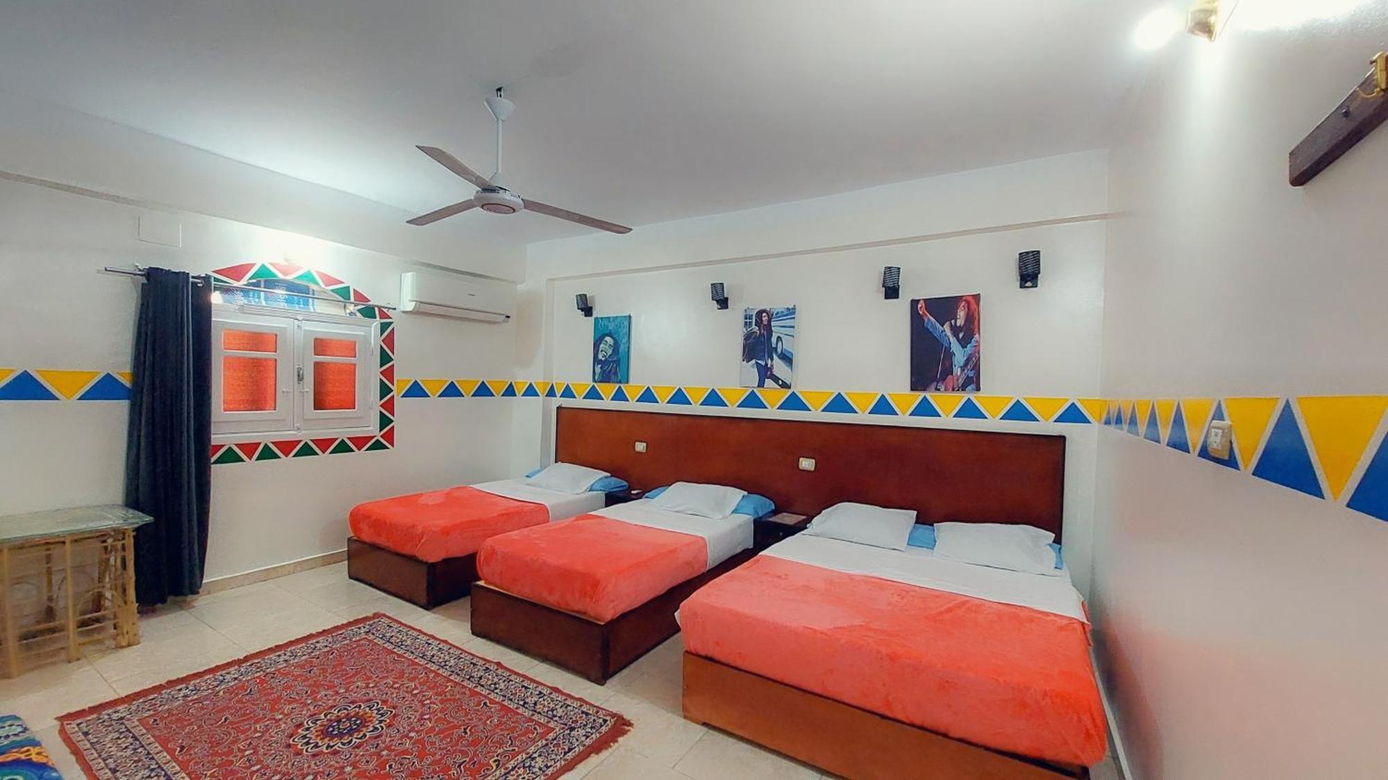 Bob Marley Guest House Асуан Стая снимка